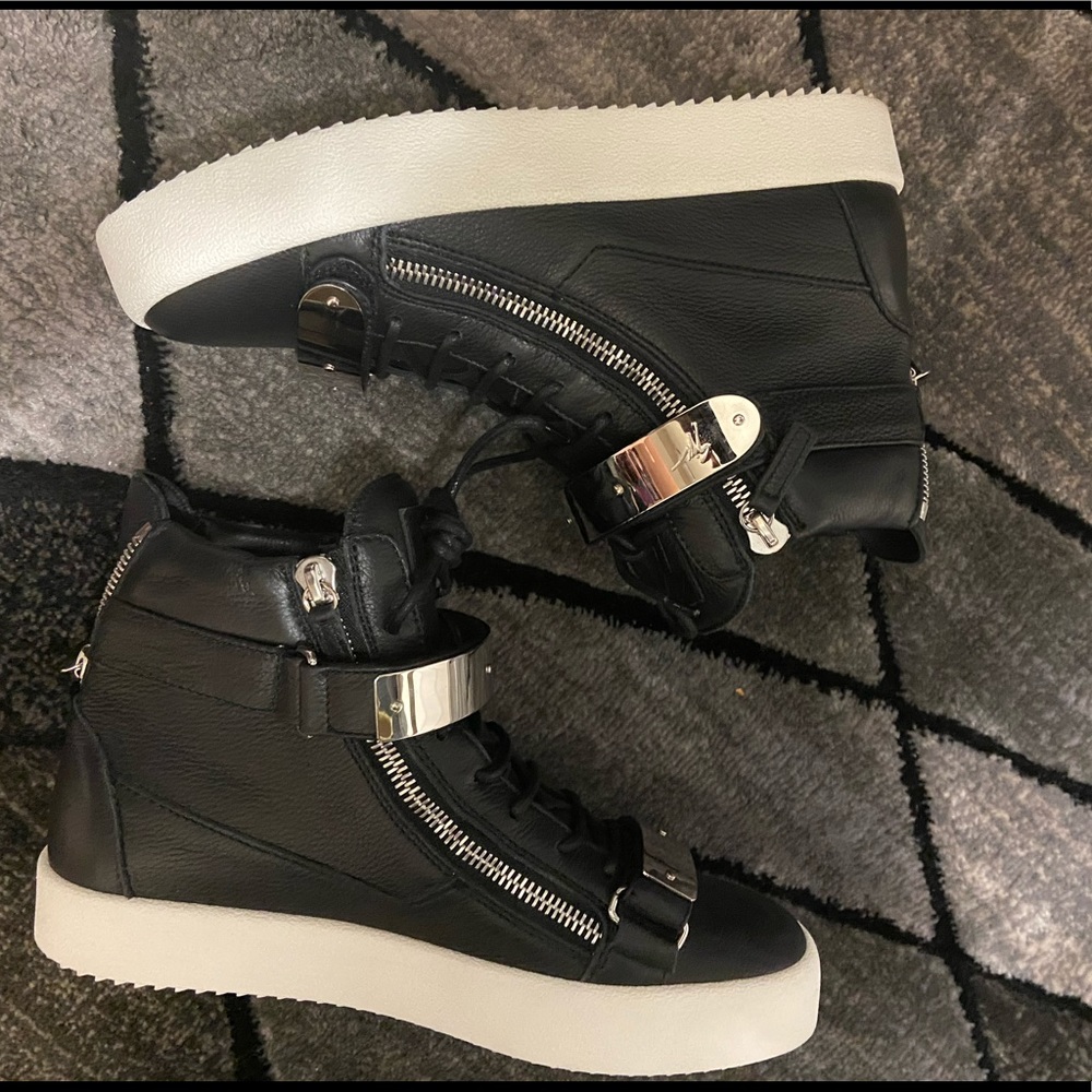 Giuseppe Zanotti arena